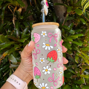 Fresas y Lazos en UV-Dtf